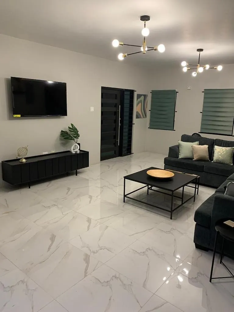 Cardinal Lookout Villa Close To The Beach فالماوث بيت للعطل