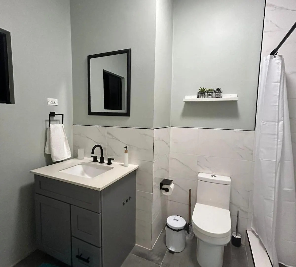 Cardinal Lookout Villa Close To The Beach فالماوث بيت للعطل